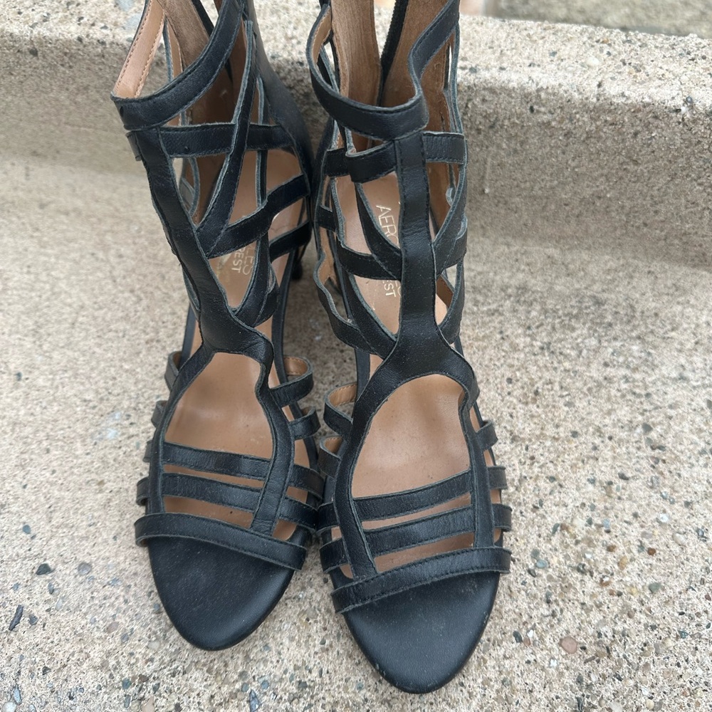 AEROSOLES Black Strappy Heels